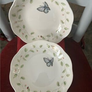 Lenox Butterfly Meadow by Louise La Luye 8.5” Serving Bowl set of 2